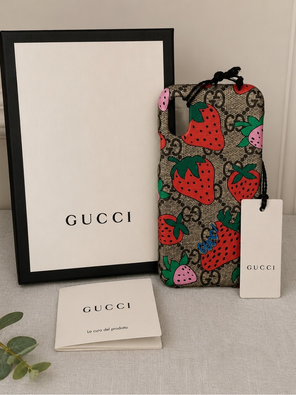 Gucci limited edition, strawberry GG supreme monogram phone case. X/XS
